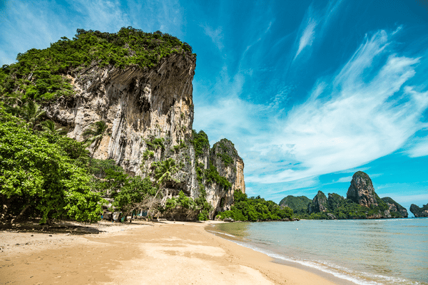 A view of the cliffs that overlook the crystal clear waters at Tonsai beach