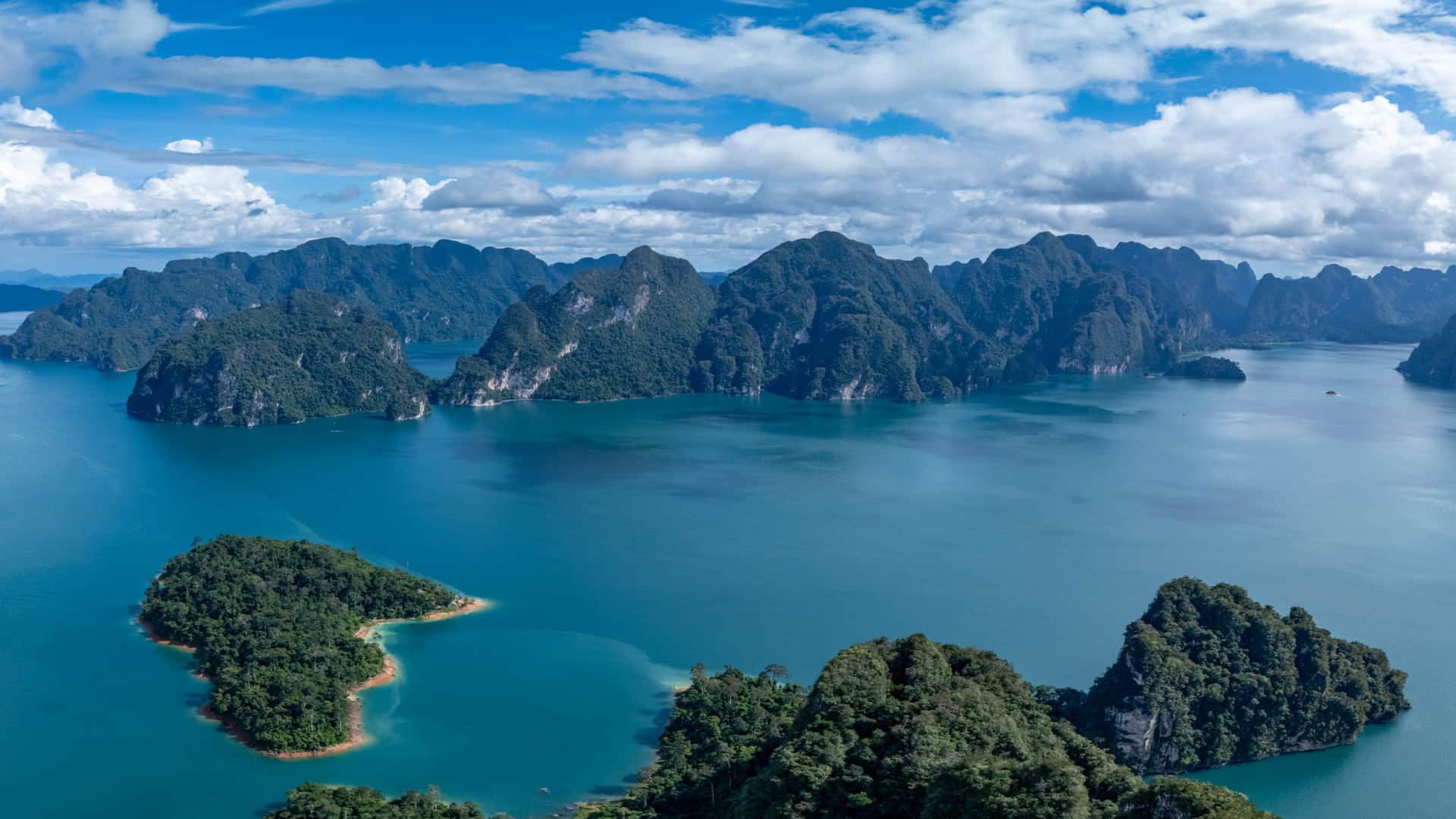 Cheow Lan Lake