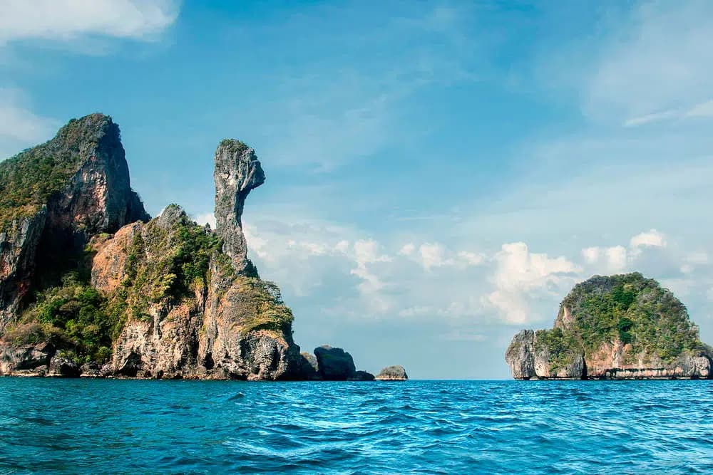 The Appealing Chicken Island and Tup Island
