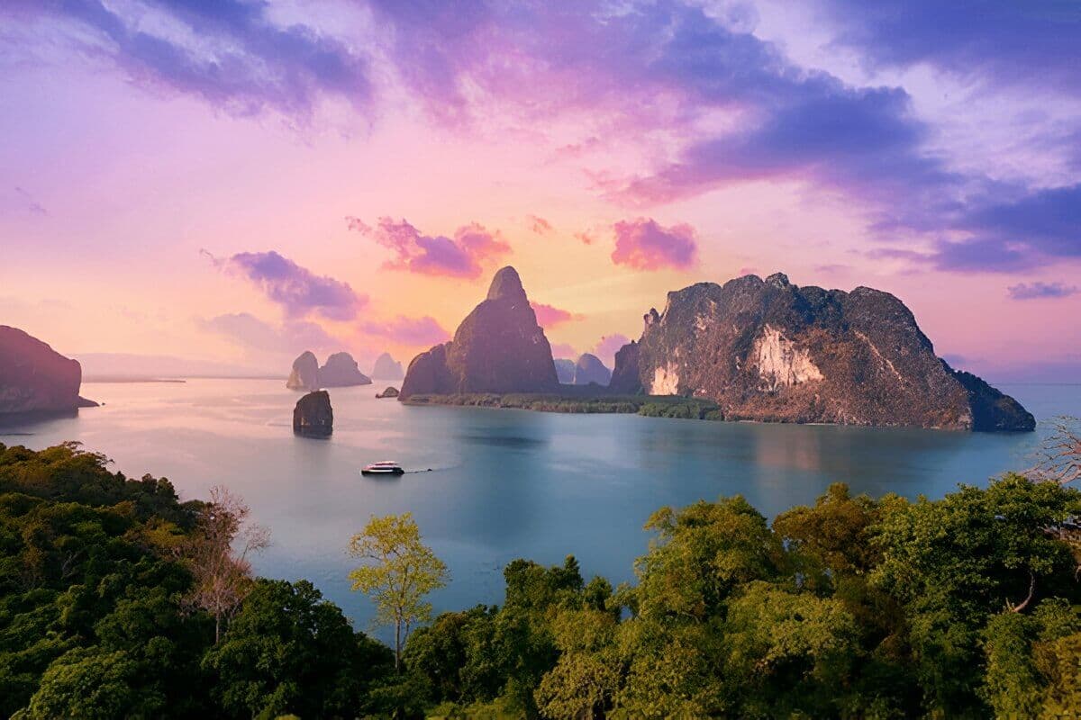 Phang Nga Bay: Thailand's Jewel of Natural Beauty