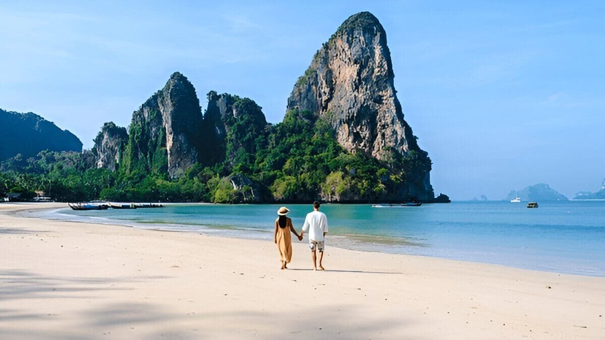 Romantic Getaways in Krabi: Best Spots for Couples