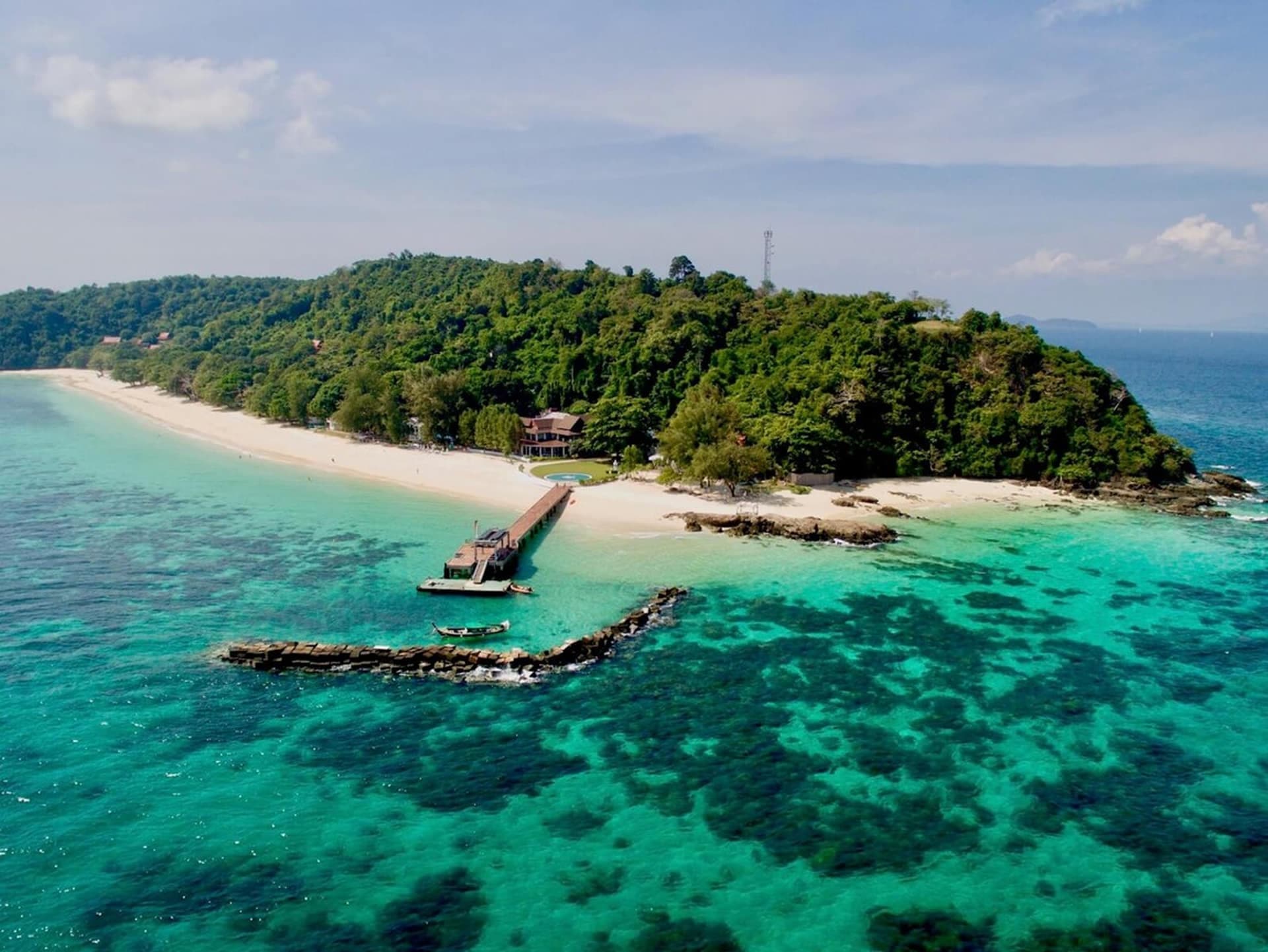 Mai Thon Island