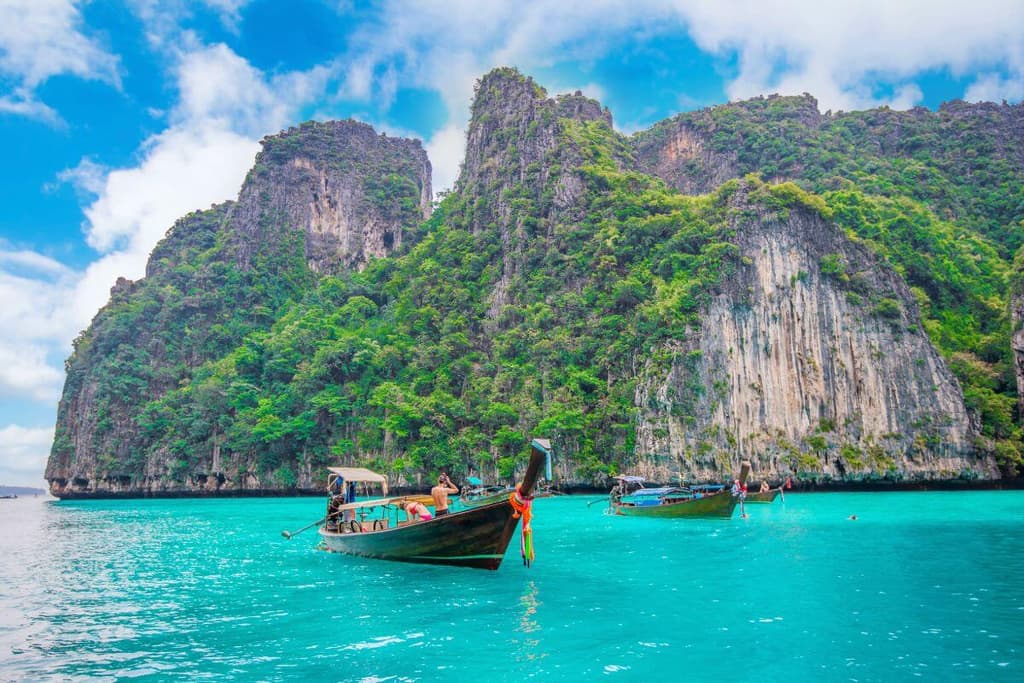 The Ultimate Itinerary for Exploring the Best of Phi Phi Island