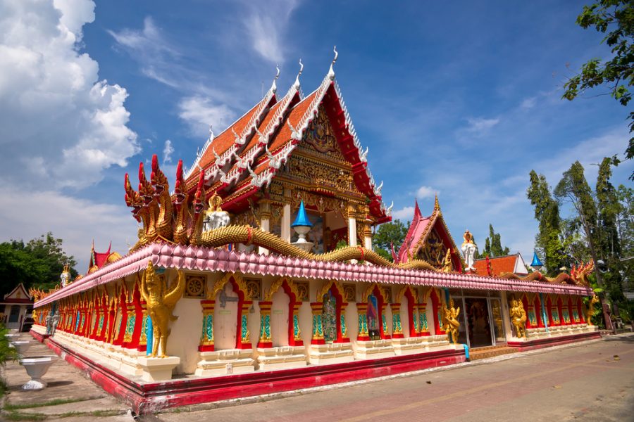 an exterior view of the main phra nang sang temple