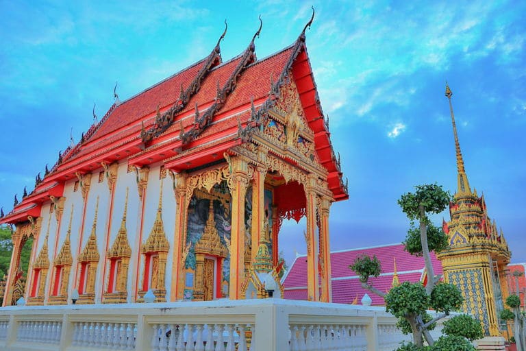The beautiful wat cherngtalay temple at dusk with the beautiful blue sky setting