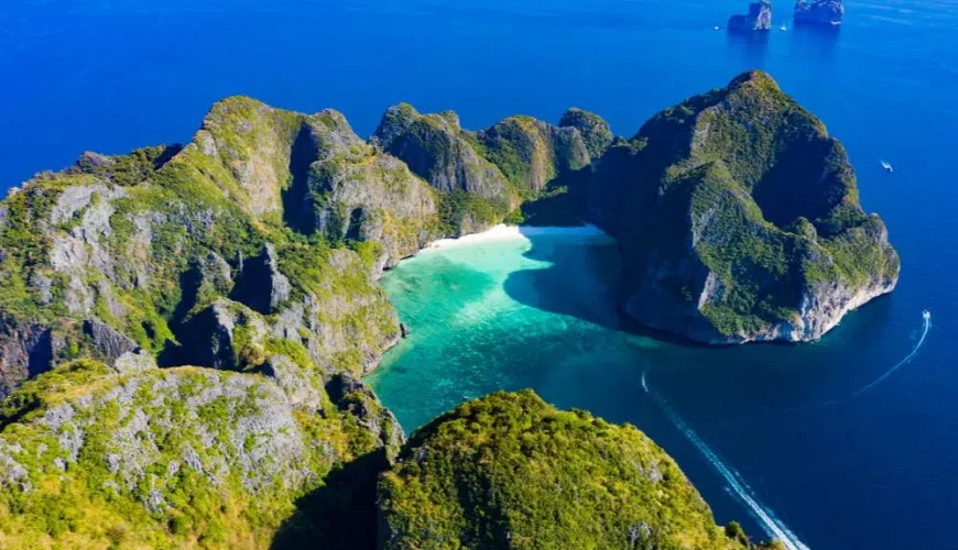 From Phuket to Phi Phi Islands