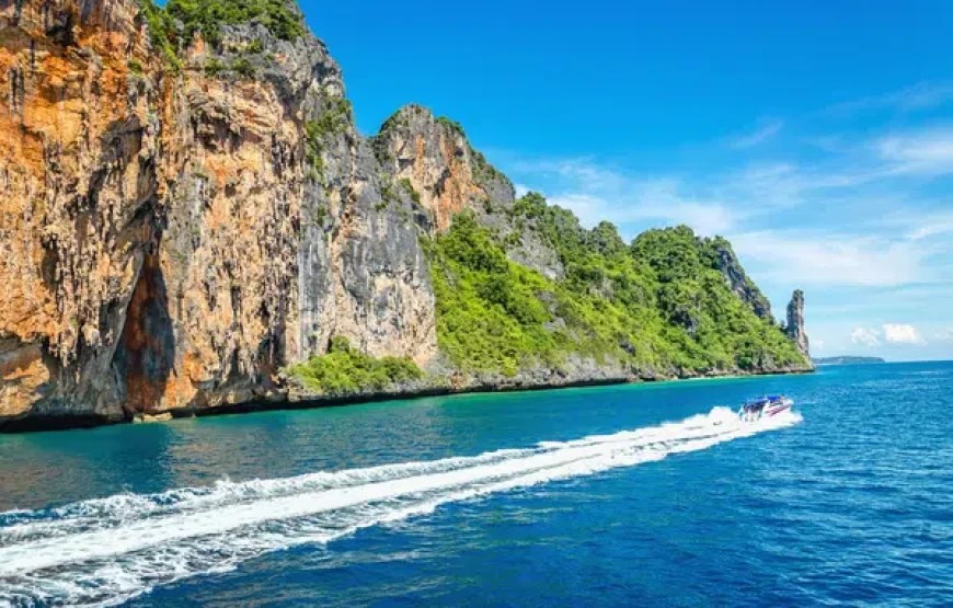Luxury Private Speedboat Charter – Coral Delight