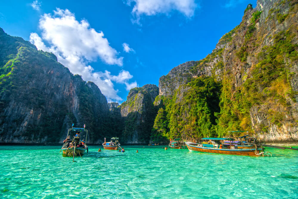 How to Make the Most of Your December Trip to Phuket: A Complete Guide Simba Sea Trips