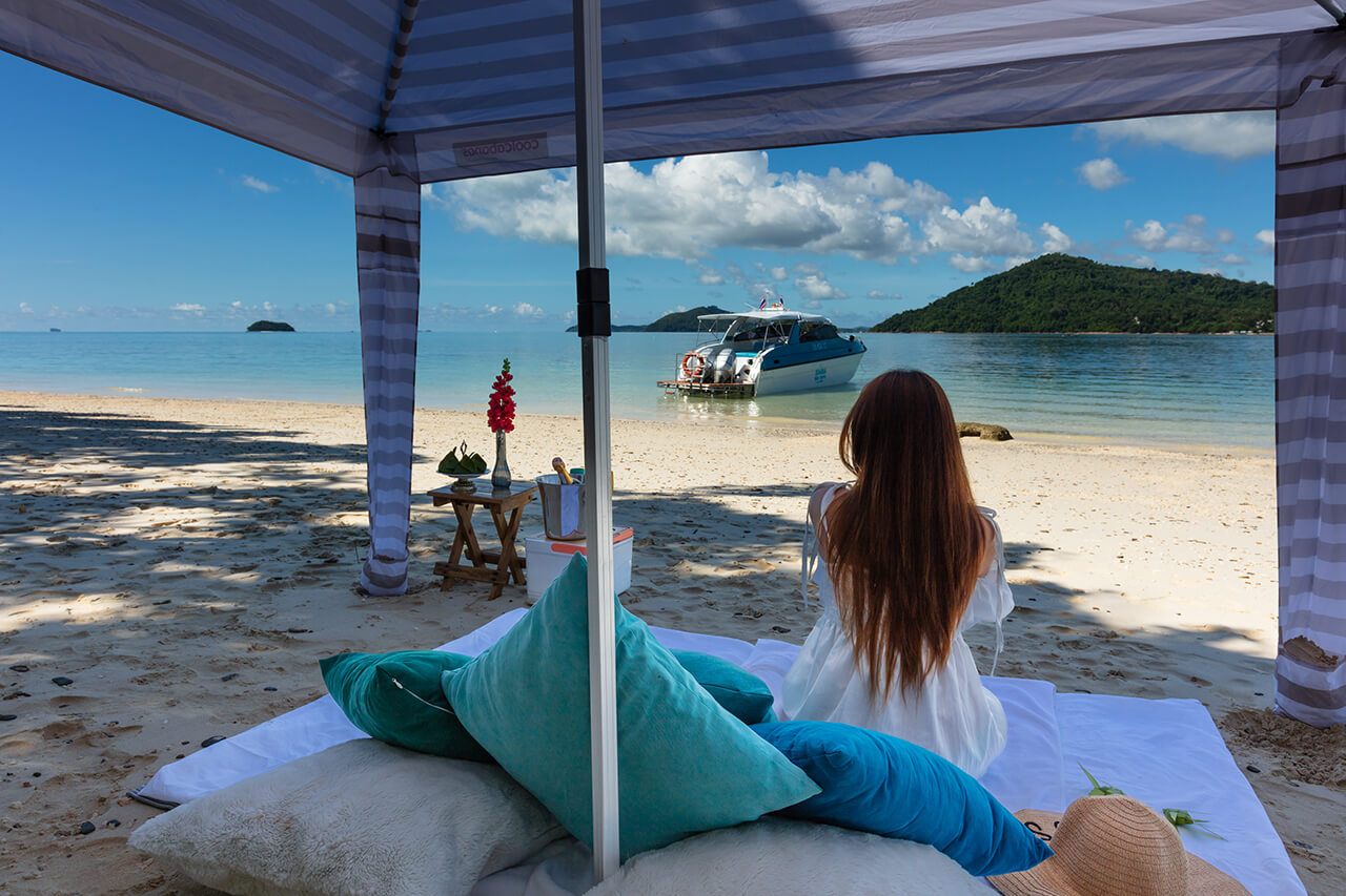 Phi Phi Island The Ultimate Luxury Experience: What to Expect on a Private Phi Phi Island Tour
