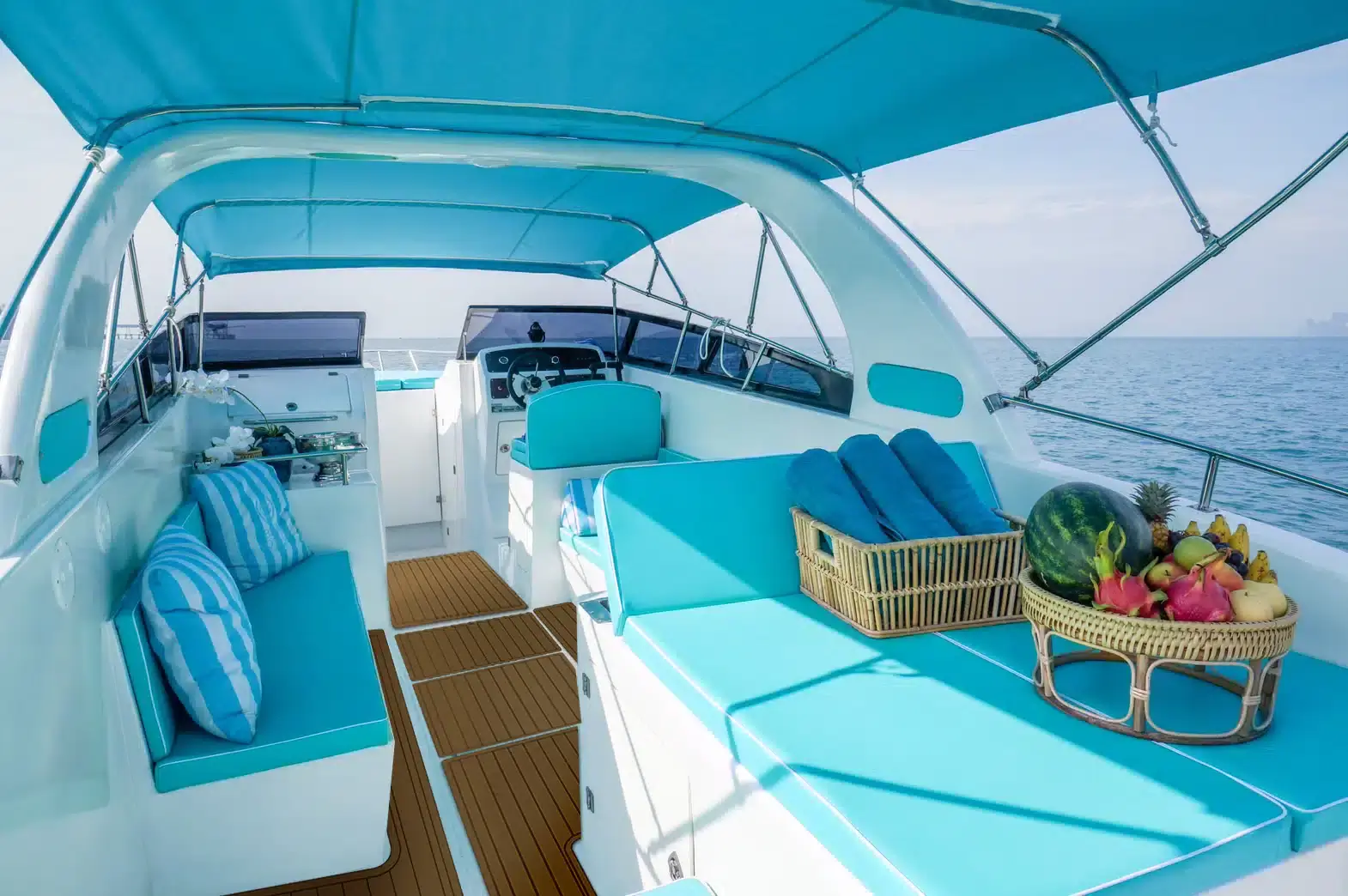 Why Private Boat Tours Are the Ultimate Luxury Travel Experience?