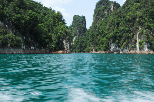 Cheow Lan Lake – Khao Sok Favourite Swimming Thailand Destinations
