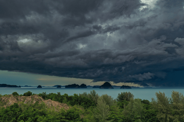 Phuket Weather: Best Times to Visit Simba Sea Trips