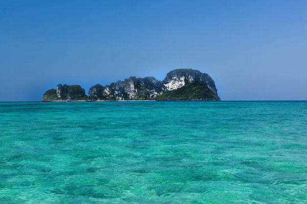 Mosquito Island The best things to see at Ko Phi Phi Lee

