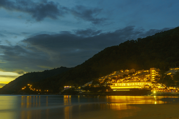 Nai Harn beach Your Handy Nai Harn Beach Guide
